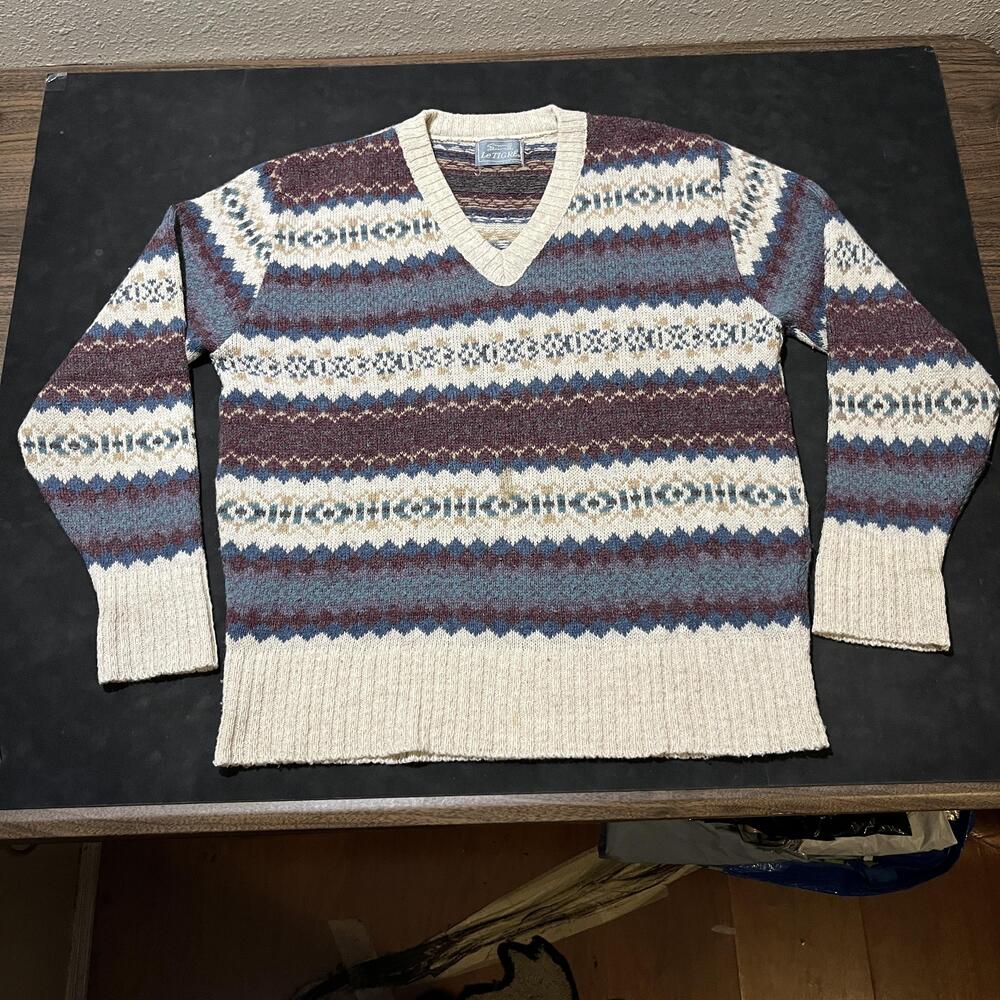 Vintage Le Tigre Wool Sweater Mens Large Fair Isle Knit V Neck Made USA 80s 70s